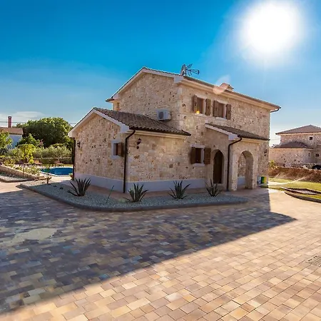 Willa Mare Vrh (Krk)